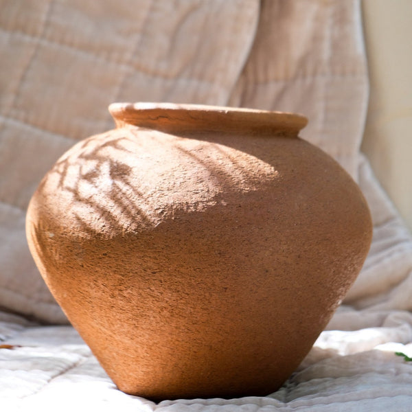 theannamhouse,terracota, vase, handmade