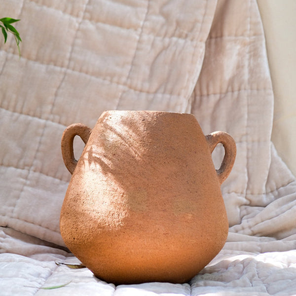 theannamhouse, tarracota,vase,handmade