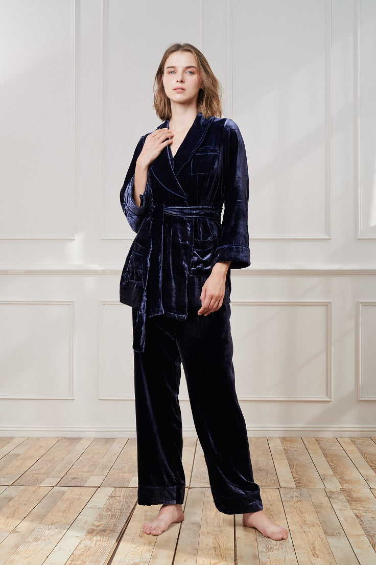 Theannamhouse, Homewear, Pyjama, Pajama, Luxury, Robe, Nightwear, Velvet, Silk, Nightdress, Silkdress 