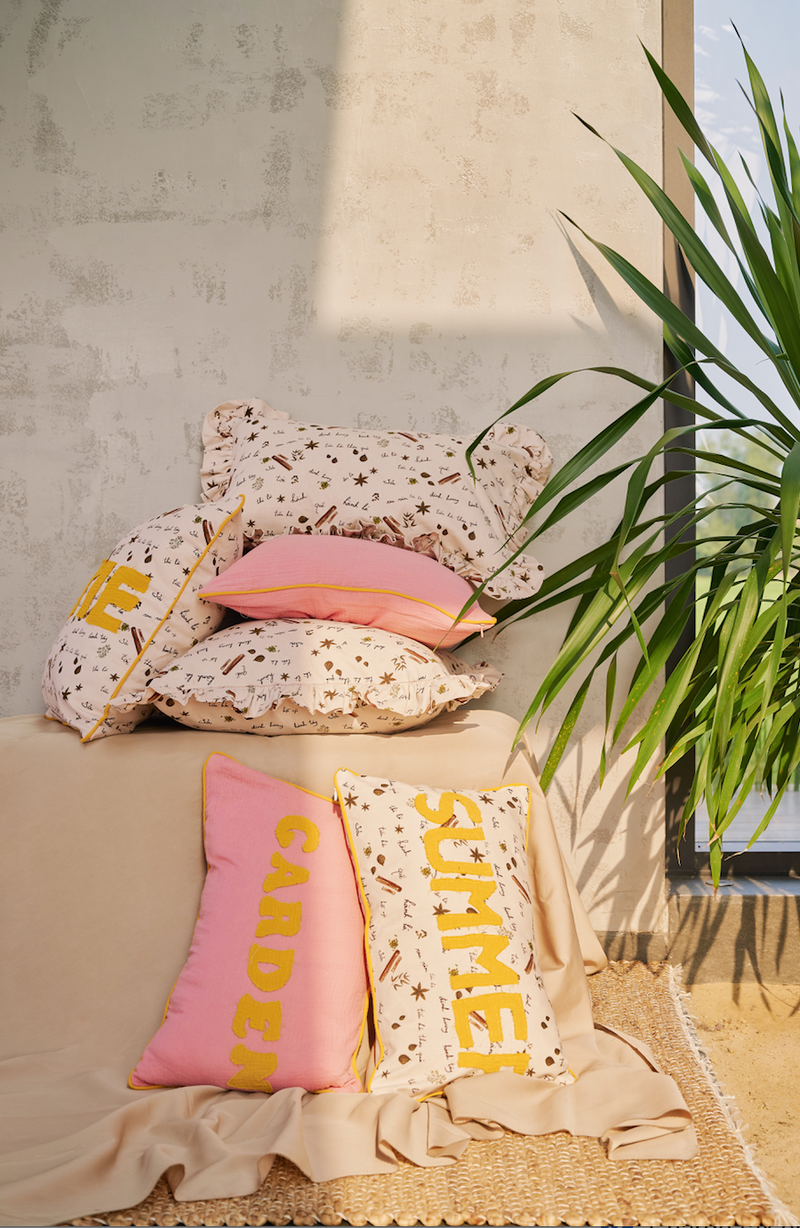 Summer Piped Oblong Cushion | Garden Print